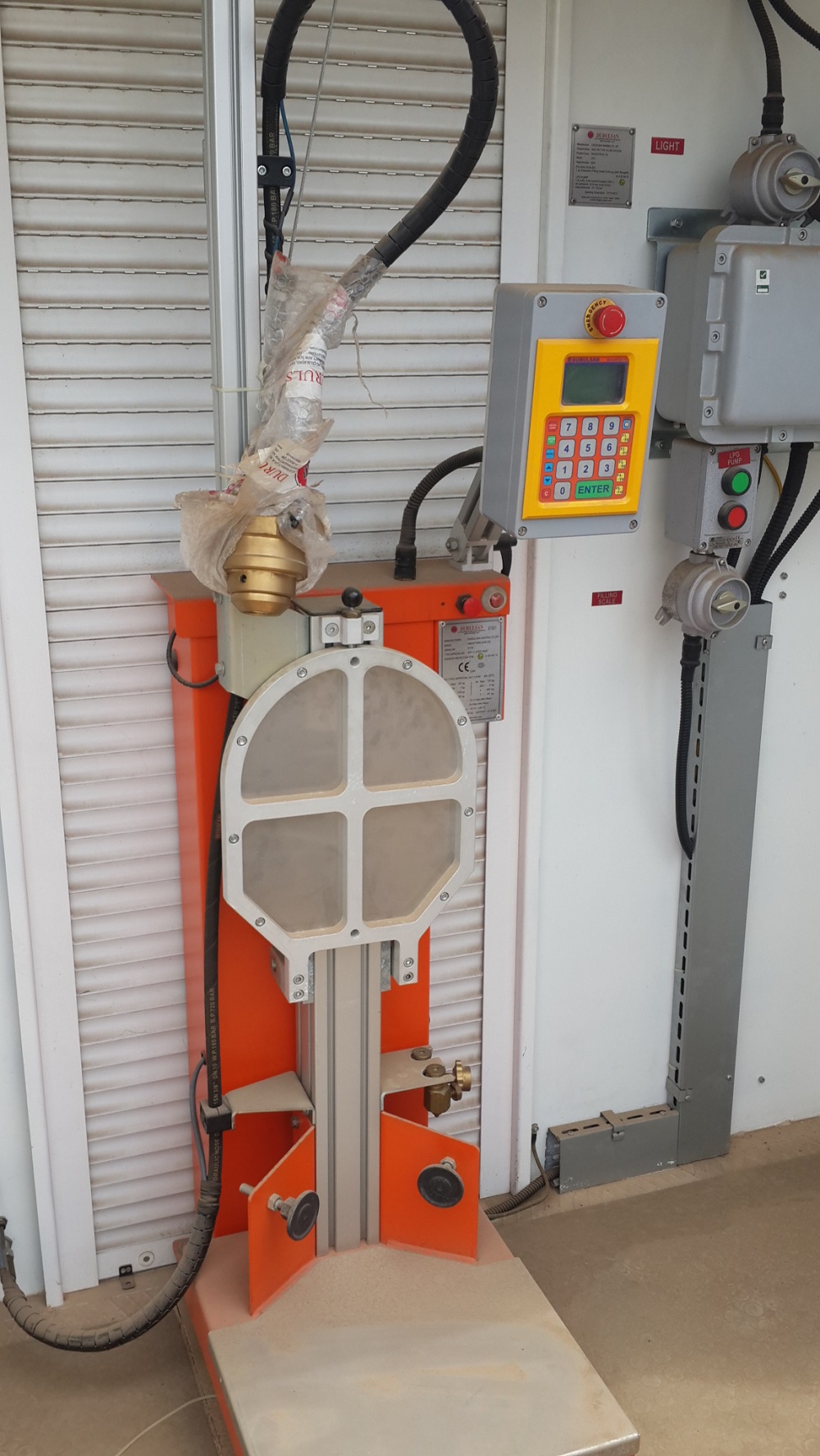 LPG SHELL CAP WEIGHING AND FILLING SCALE